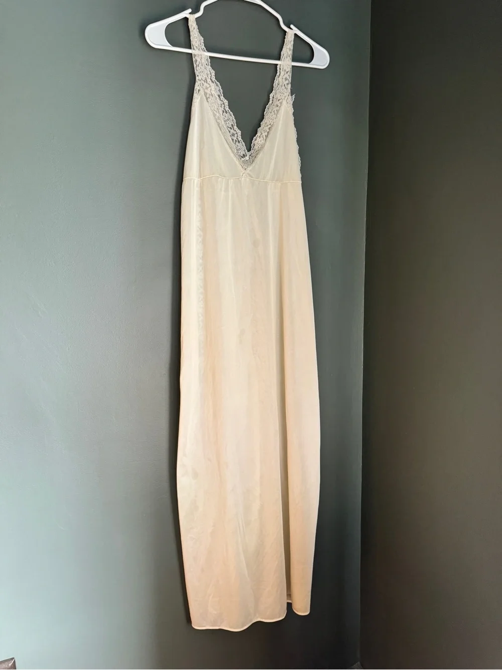 Vintage Slip Dress - Picture 3 of 5